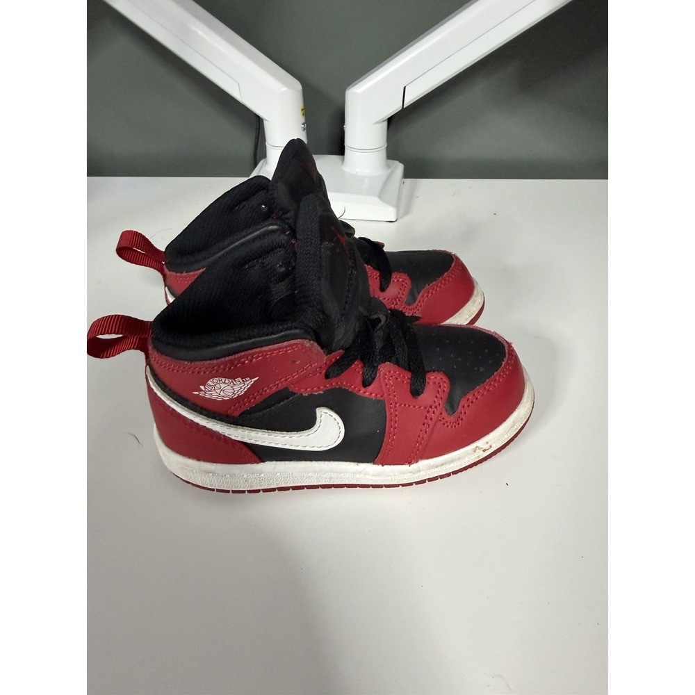 Nike Air Jordan 1 Mid Shoes Toddler Size 8C Red Black Sneakers DQ8425-061 C-1
